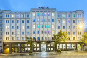 🇨🇿 Liberec, Grand hotel Imperial, Art Deco and Laurens Chrome radiators